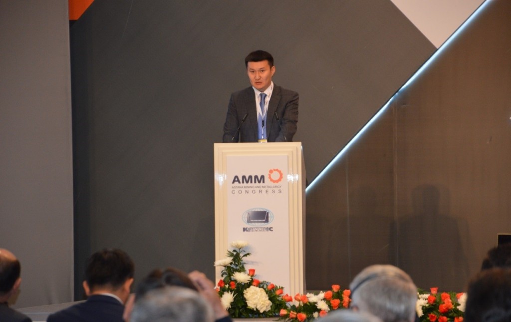 Galym Nurzhanov AMM 2015 Kazgeology